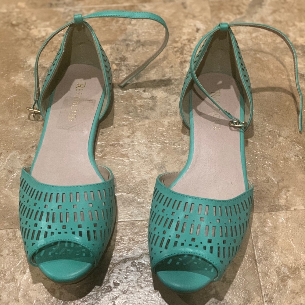 Peep Toe Sandals w/ Ankle Strap - Teal (Size 9.5)